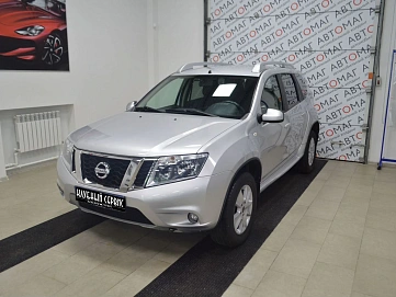 Nissan Terrano, 2018г, полный привод, автомат
