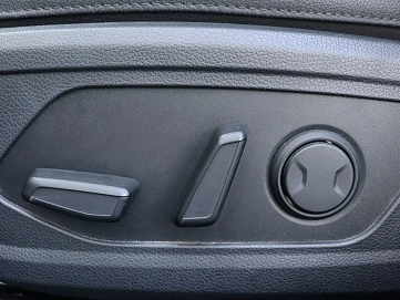 Kia K5, 2022г, передний привод, автомат