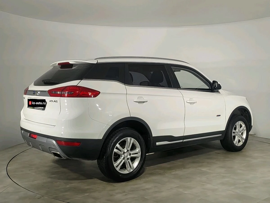 Geely Atlas, 2019г., передний привод, автомат