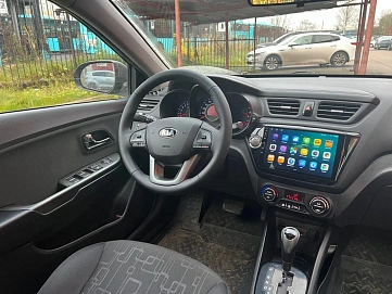 Kia Rio, 2013г, передний привод, автомат