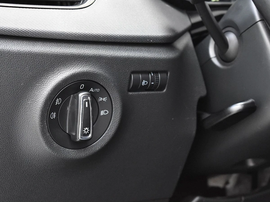 Skoda Rapid, 2021г., передний привод, автомат