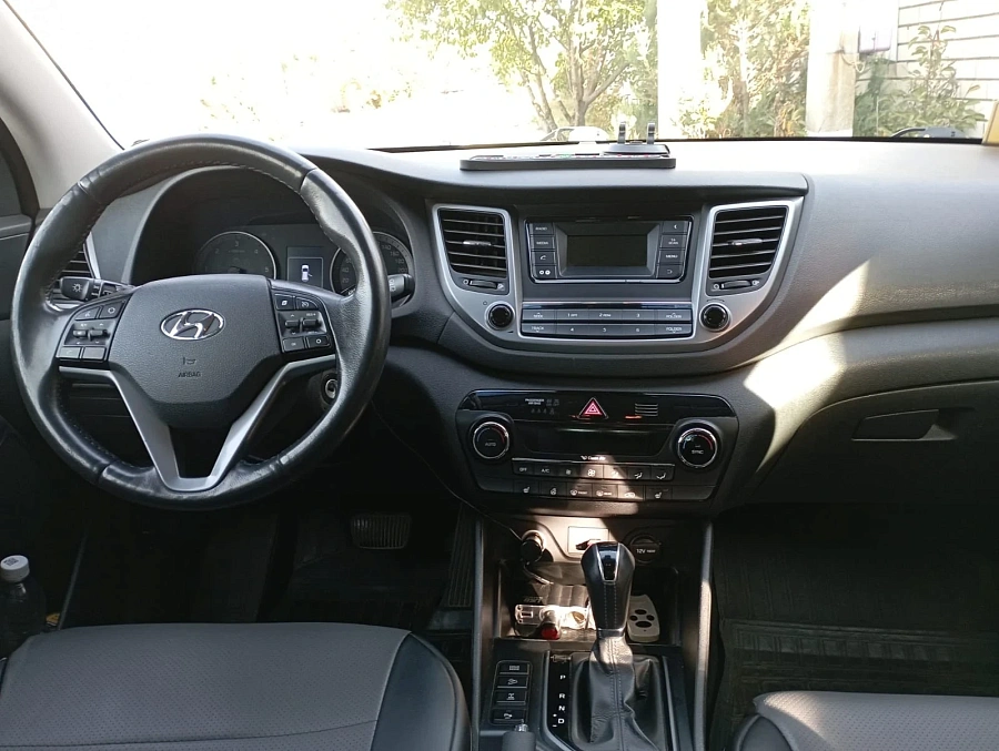 Hyundai Tucson, 2015г., полный привод, автомат