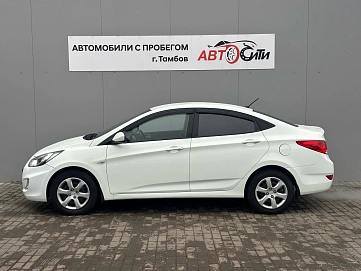 Hyundai Solaris, 2013г, передний привод, механика