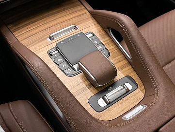 Mercedes-Benz GLS, 2025г, полный привод, автомат