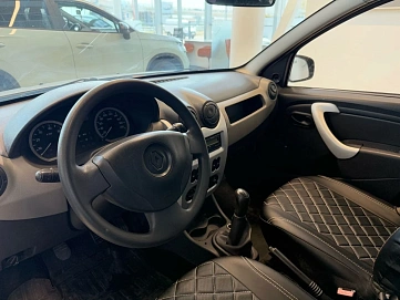 Renault Sandero, 2012г, передний привод, механика