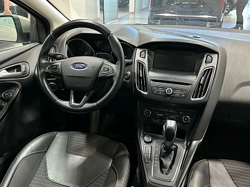 Ford Focus, 2017г, передний привод, робот