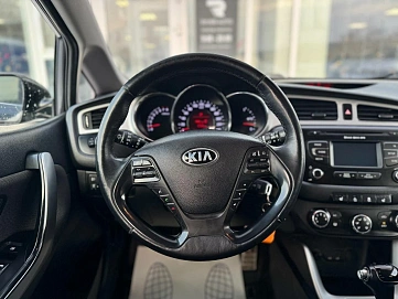 Kia Ceed, 2013г, передний привод, автомат