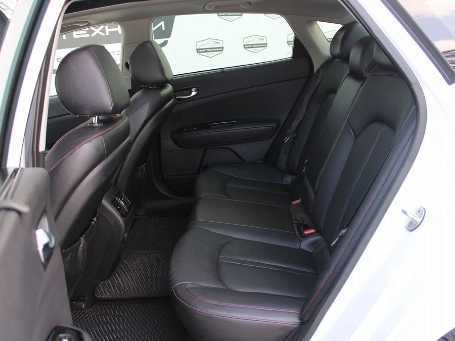 Kia Optima, 2016г., передний привод, автомат