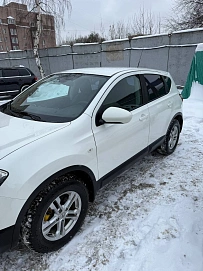 Nissan Qashqai, 2013г, передний привод, механика