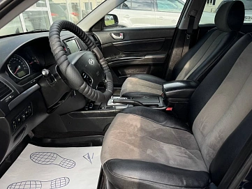 Hyundai Sonata, 2006г, передний привод, автомат