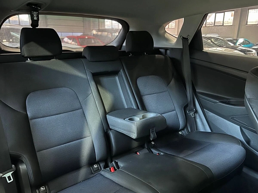 Hyundai Tucson, 2017г., передний привод, автомат