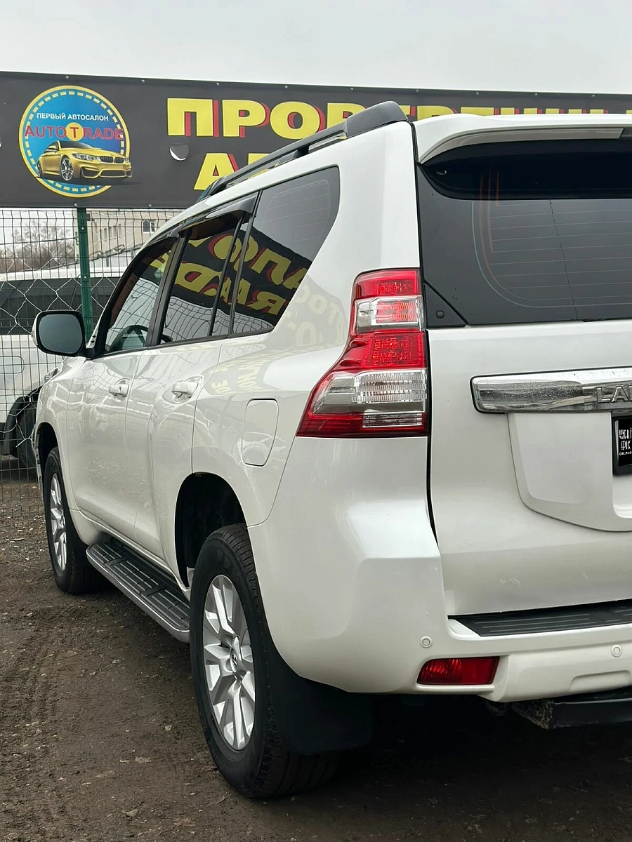 Toyota Land Cruiser Prado, 2014г.