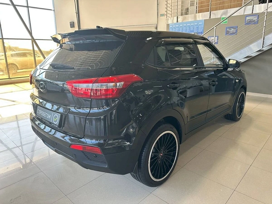Hyundai Creta, 2018г., передний привод, автомат