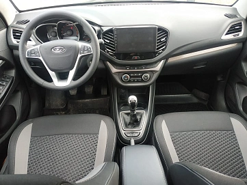 Lada (ВАЗ) Vesta, 2019г, передний привод, механика