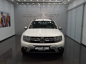 Renault Duster, 2017г, полный привод, автомат