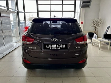 Hyundai ix35, 2013г, передний привод, автомат