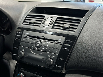 Mazda 6, 2010г, передний привод, механика