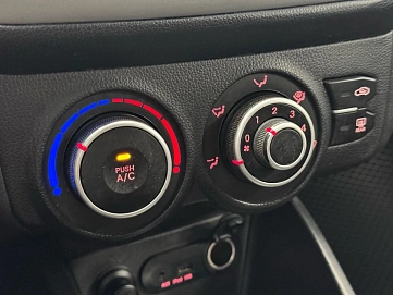 Kia Rio, 2014г, передний привод, автомат