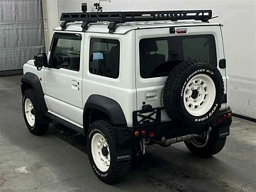 Suzuki Jimny, 2022г, полный привод, автомат