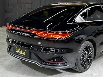 BYD Han, 2022г, полный привод, автомат