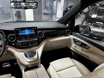 Mercedes-Benz V-Класс, 2023г, полный привод, автомат