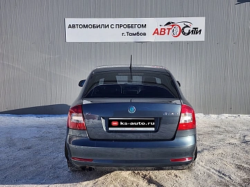 Skoda Octavia, 2011г, передний привод, робот