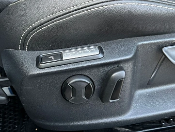 Volkswagen Passat, 2019г, полный привод, робот