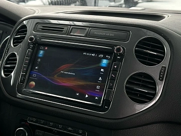 Volkswagen Tiguan, 2012г, передний привод, механика