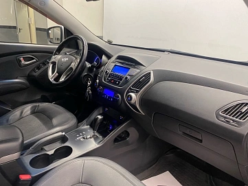 Hyundai ix35, 2010г, полный привод, автомат