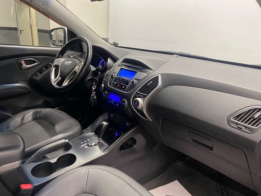Hyundai ix35, 2010г., полный привод, автомат