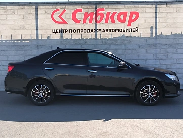 Toyota Camry, 2013г, передний привод, автомат