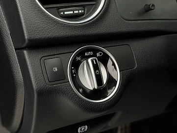 Mercedes-Benz C-Класс, 2013г, задний привод, автомат