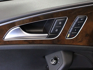 Audi A6, 2011г, передний привод, автомат