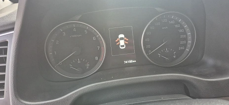 Hyundai Elantra, 2016г, передний привод, автомат