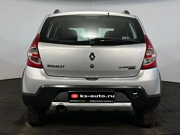 Renault Sandero, 2014г, передний привод, механика
