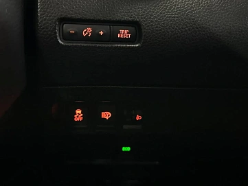 Nissan Qashqai, 2014г, передний привод, вариатор