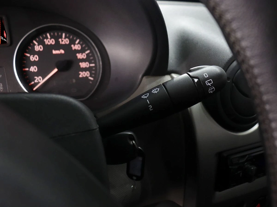 Renault Sandero, 2011г., передний привод, механика