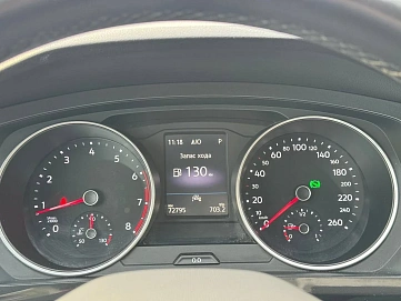 Volkswagen Tiguan, 2021г, передний привод, робот
