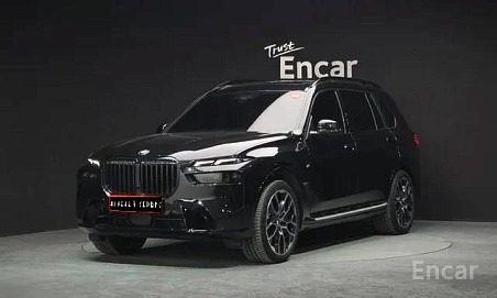 BMW X7, 2024г, полный привод, автомат