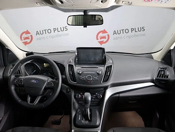 Ford Kuga, 2018г, передний привод, автомат