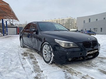 BMW 5 серии, 2003г, задний привод, автомат