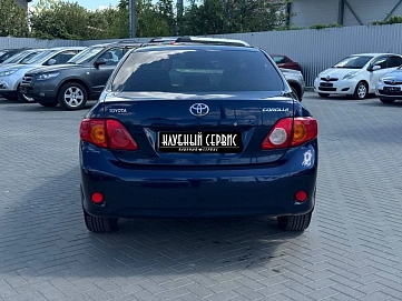 Toyota Corolla, 2008г, передний привод, механика