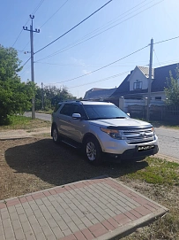 Ford Explorer, 2013г, полный привод, автомат
