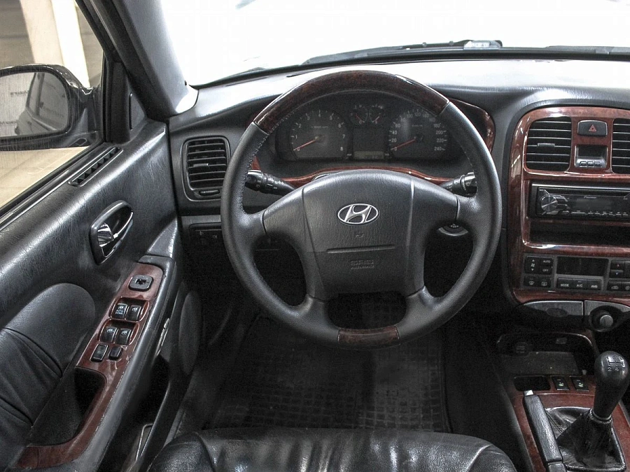 Hyundai Sonata, 2008г., передний привод, механика