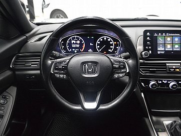 Honda Accord, 2018г, передний привод, механика