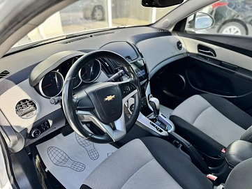 Chevrolet Cruze, 2013г, передний привод, автомат
