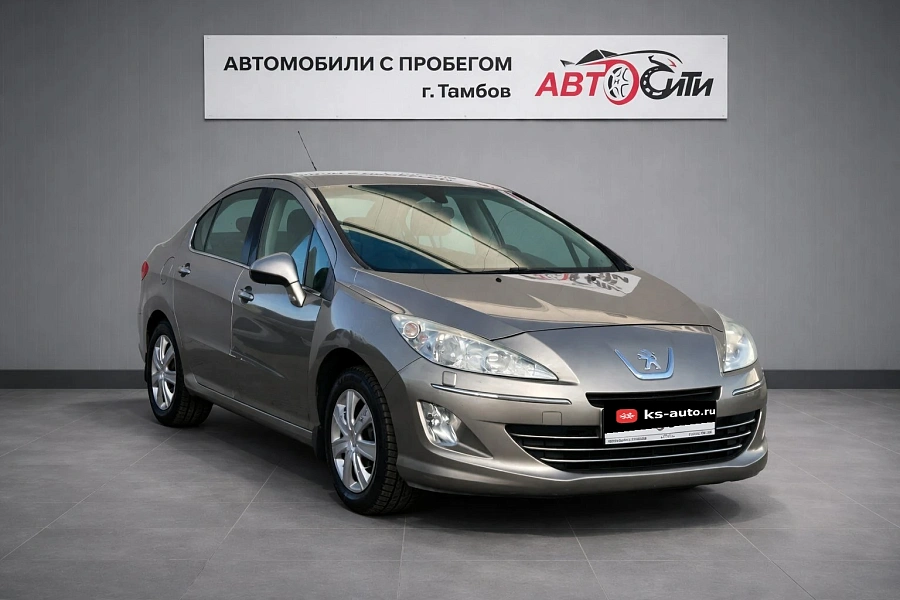 Peugeot 408, 2013г., передний привод, механика