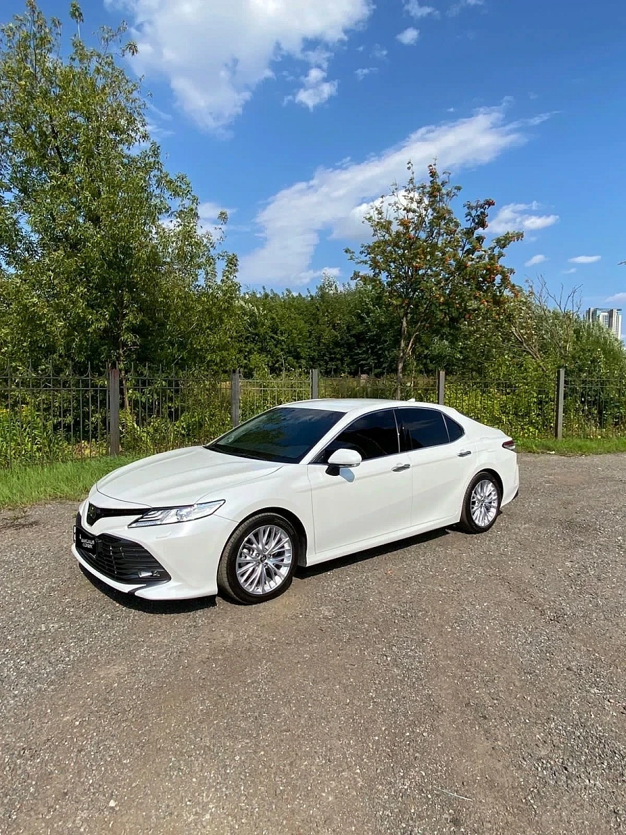 Toyota Camry, 2018г., передний привод, автомат
