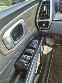Kia Sorento, 2023г, полный привод, автомат