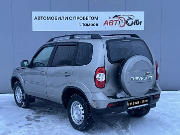 Chevrolet Niva, 2013г, полный привод, механика